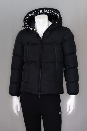 Moncler Daunenjacke