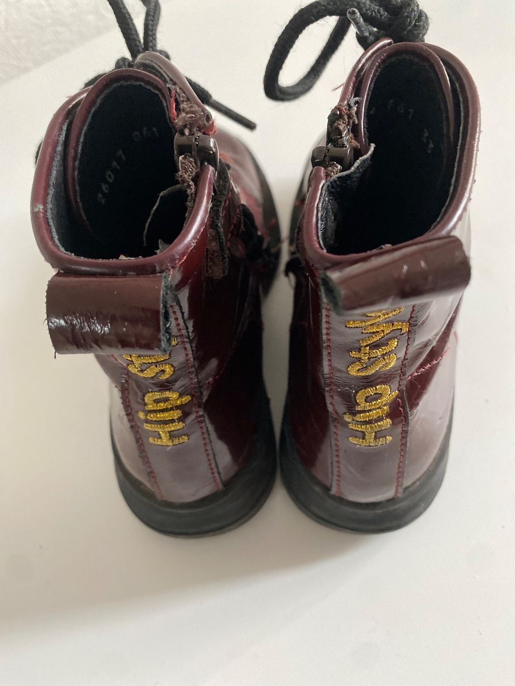 Schuhe für Mädchen: Mädchenschuhe HIP, Grösse 33 – Gebraucht aus Aesch BL von snezienka53 1