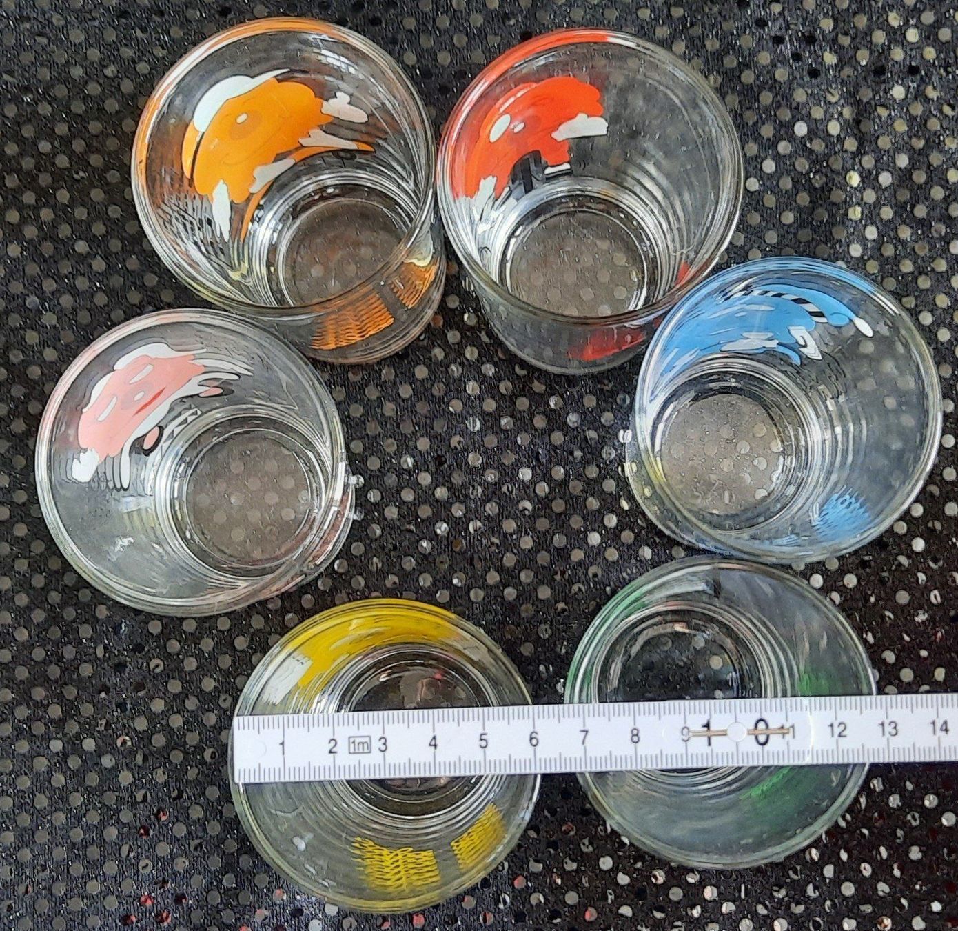 Bicchieri: Kinder Trinkgläser Mit Grün Deckel – Nuovo (secondo la descrizione) da Seuzach venduto da VT-Collections2 6