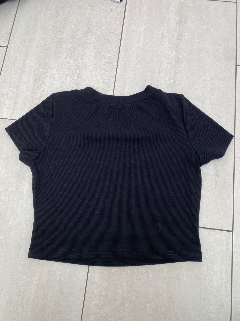 T-shirt: Tshirt Gr.S schwarz – Usato da Wädenswil venduto da JJ15 1