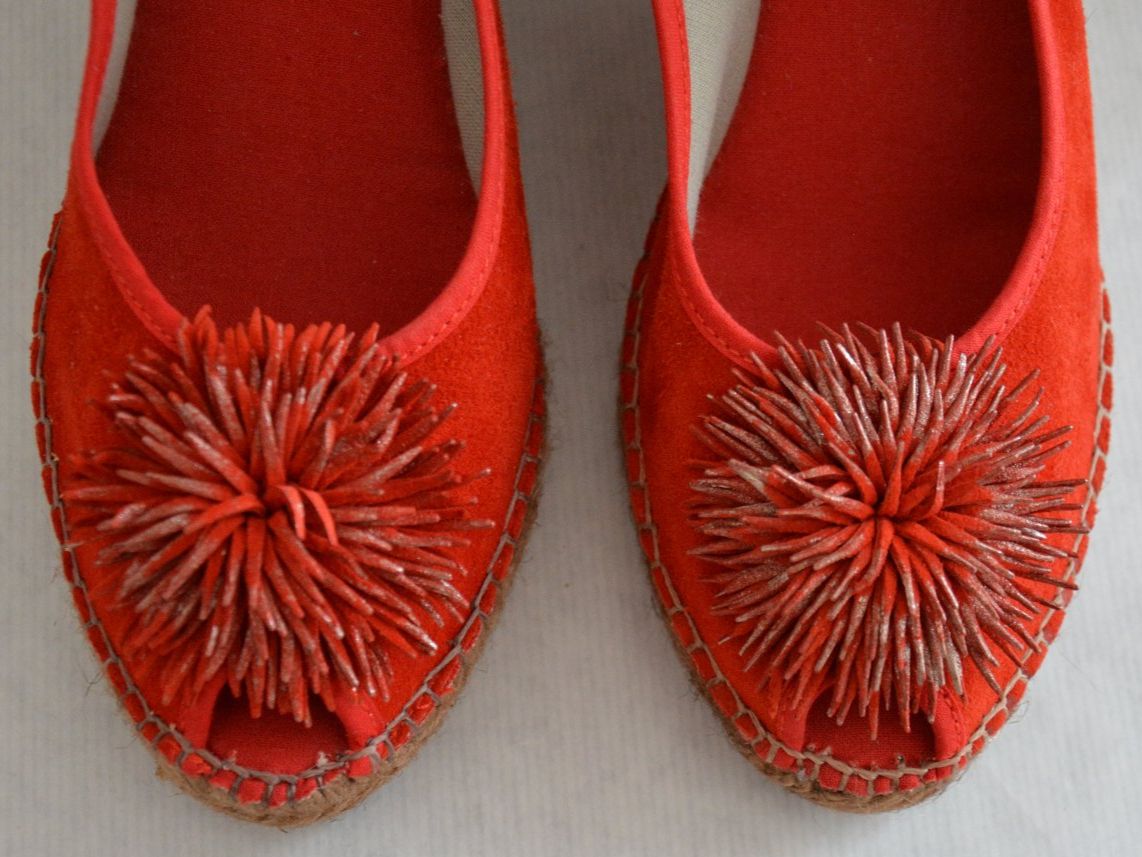 Scarpe da donna: Rote Keilsandalen Gr. 37, Sommerschuhe Espadrilles – Usato da Bern venduto da SecondWave 3