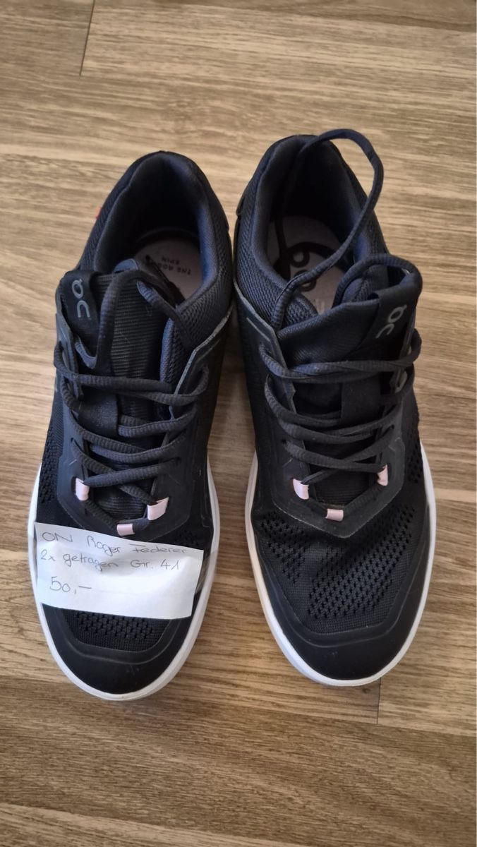 On Scarpe da donna: Sneaker On Roger Federer – Usato da Münchenbuchsee venduto da Gabriele69