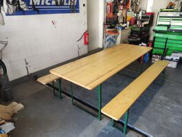 Festbank Garnitur HolzMetall klappbar Top Zustand 219 x 78