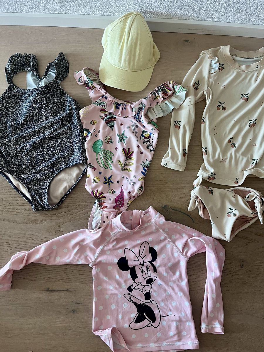 Lotti & Set di vestiti: Mädchen Kleiderpaket >60 Teile c. 3-4 Jahre – Usato da Pfäffikon SZ venduto da humming-bird 9