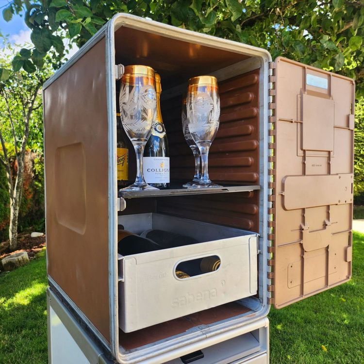 SWISSAIR Bord-Unit / Galley-Box mit Inhalt. Auktion ab 99.- (Gebraucht ...