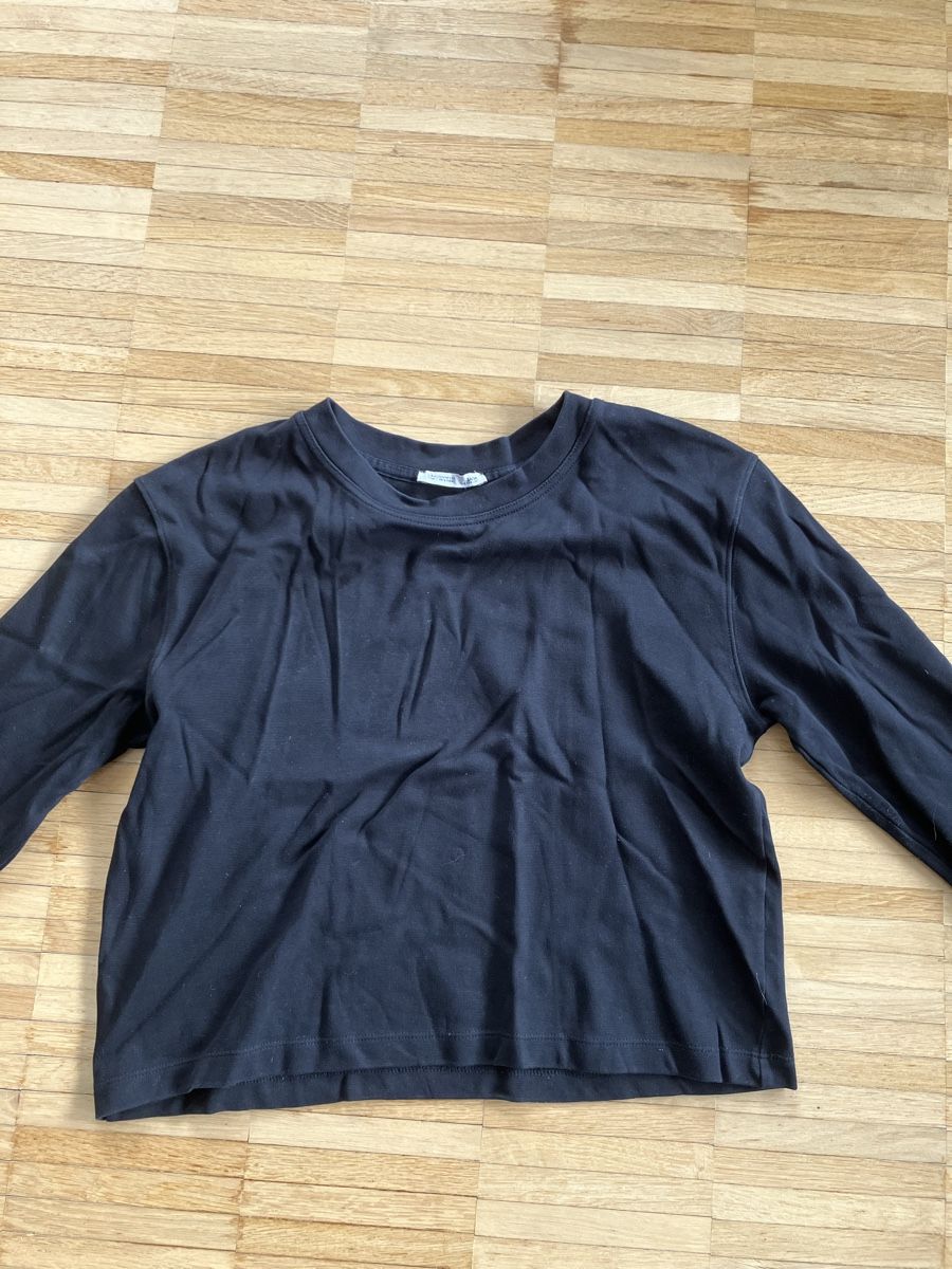 Zara Maglioni & Felpe: Schwarzes ZARA Langarmshirt Gr. M – Usato da Winterthur venduto da Streisel
