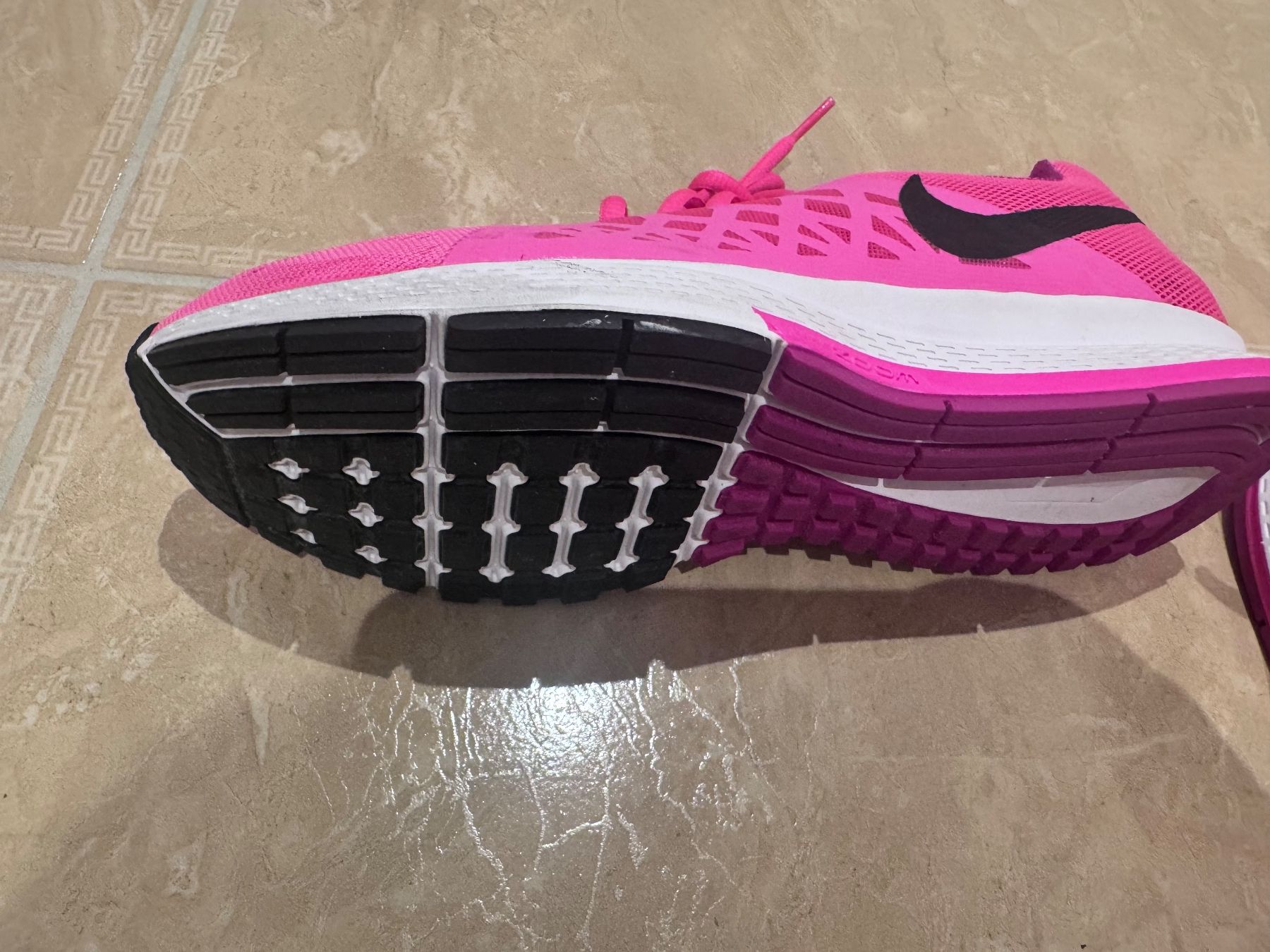 Nike Scarpe da donna: Nike NWT Sportschuhe, 41 – Usato da Klingnau venduto da Markus14 3