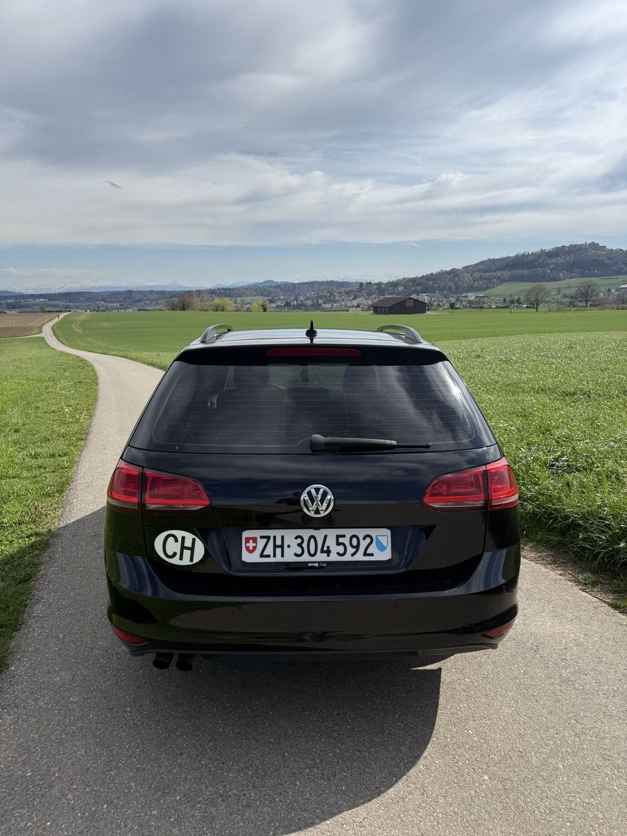 VW Automobili: Golf 7 / 2.0 TDI / 2014 – Usato da Steinmaur venduto da Bal-Rajmi1 4