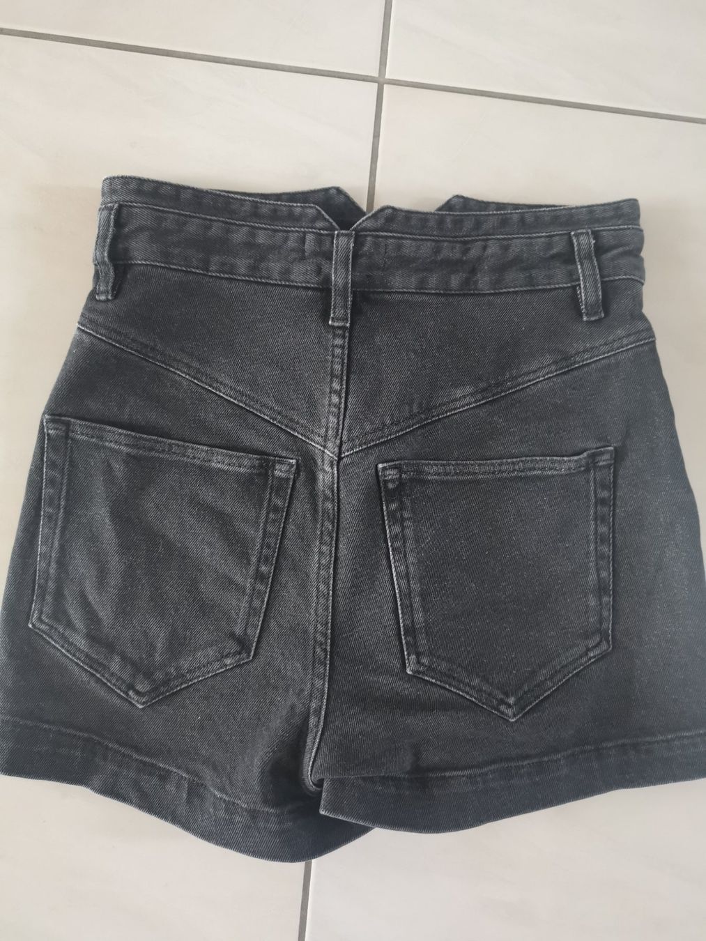Isabel Marant Jeans: Isabel Marant Diroysr Short black denim 36 – Neu (gemäss Beschreibung) aus Fehraltorf von freeform2020 2