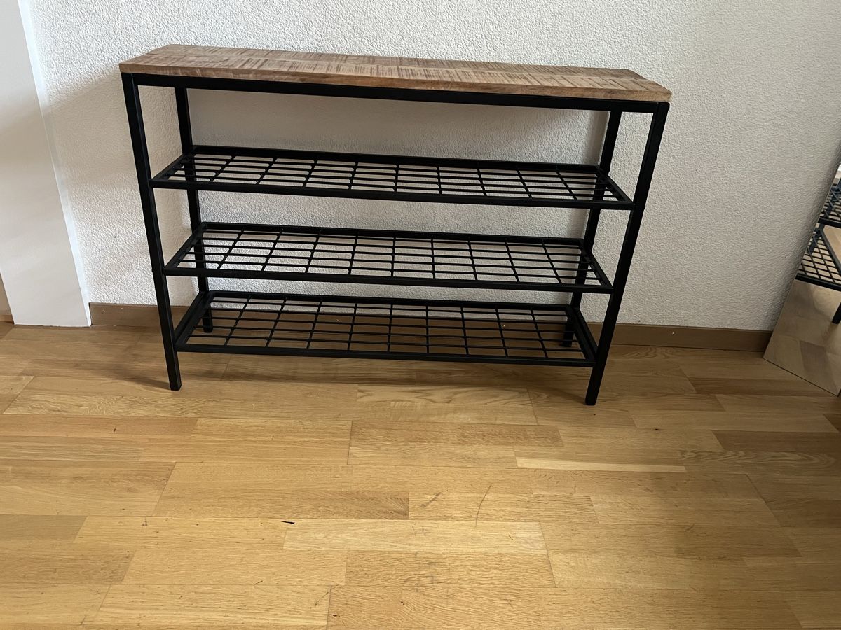 Scaffali: Schuhregal - Top Zustand! – Usato da Burgdorf venduto da Biduburgdorf 1