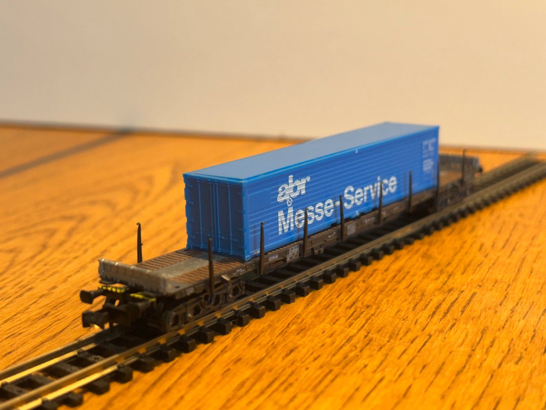Modellini di ferrovie: L2422: Containerwagen (Spur N) – Usato da Birsfelden venduto da Birs_25 2