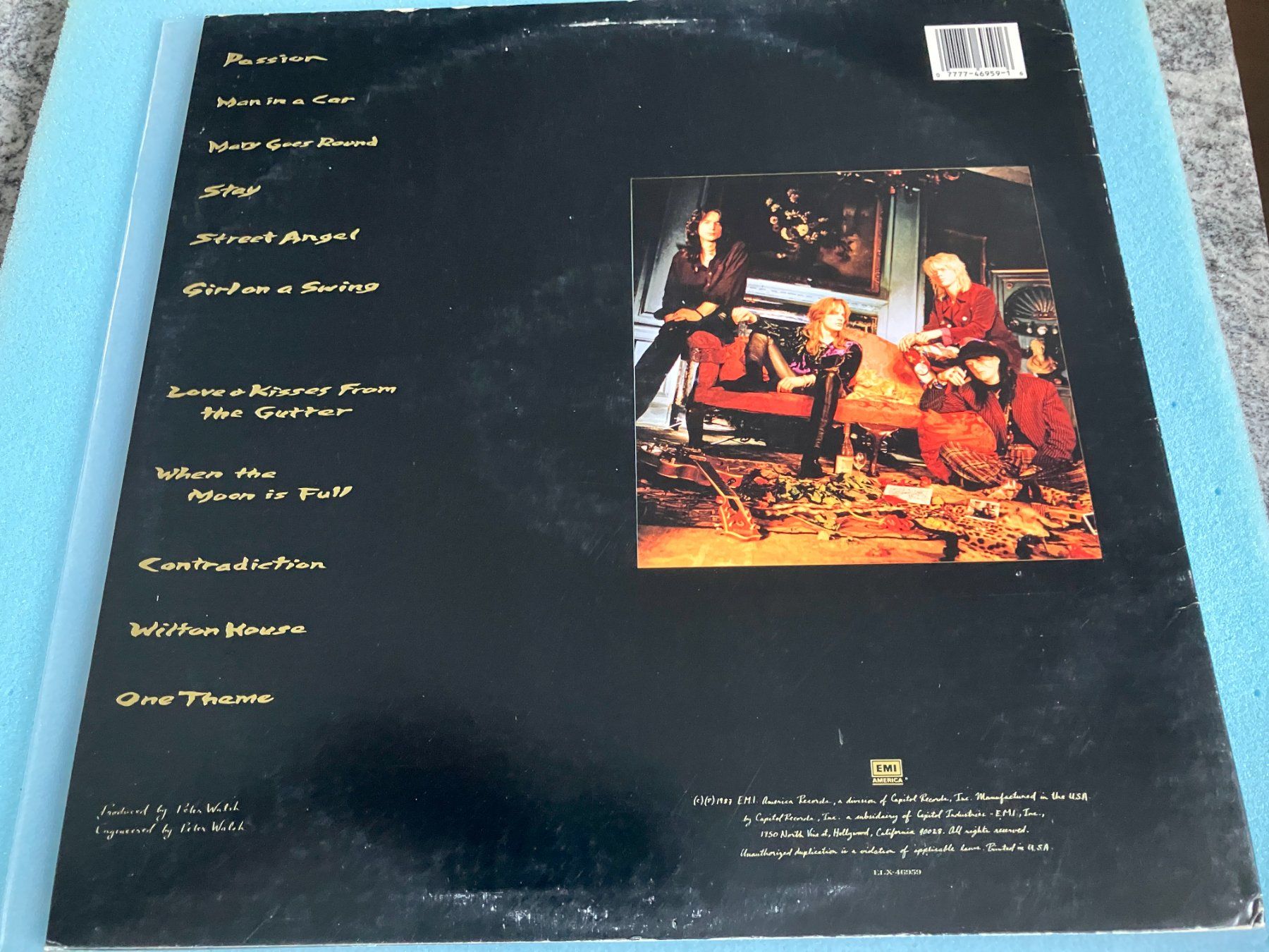 Dischi in vinile: Lions & Ghosts – Usato da Aarwangen venduto da Jukebox3 2