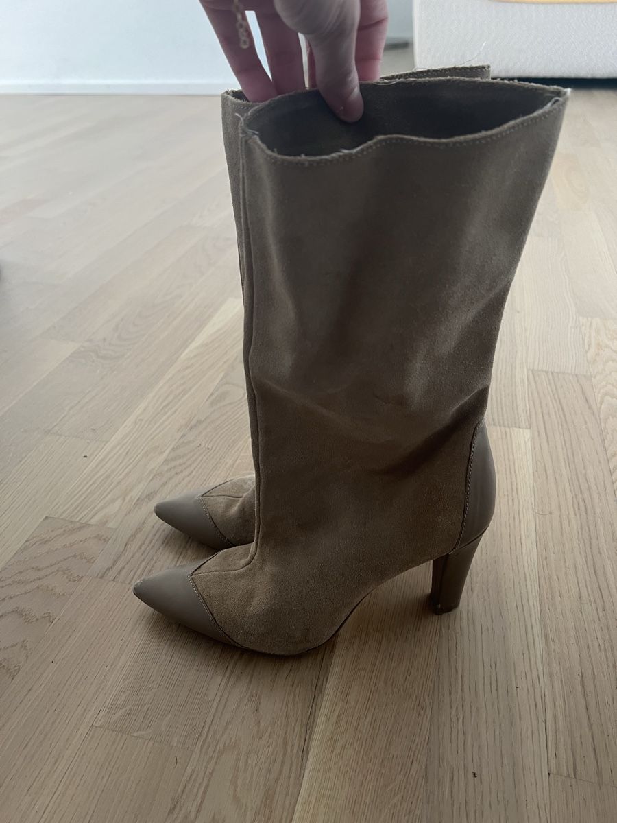 Scarpe da donna: Beige boots size 41 – Usato da Glattpark(Opfikon) venduto da der_dh8z 2