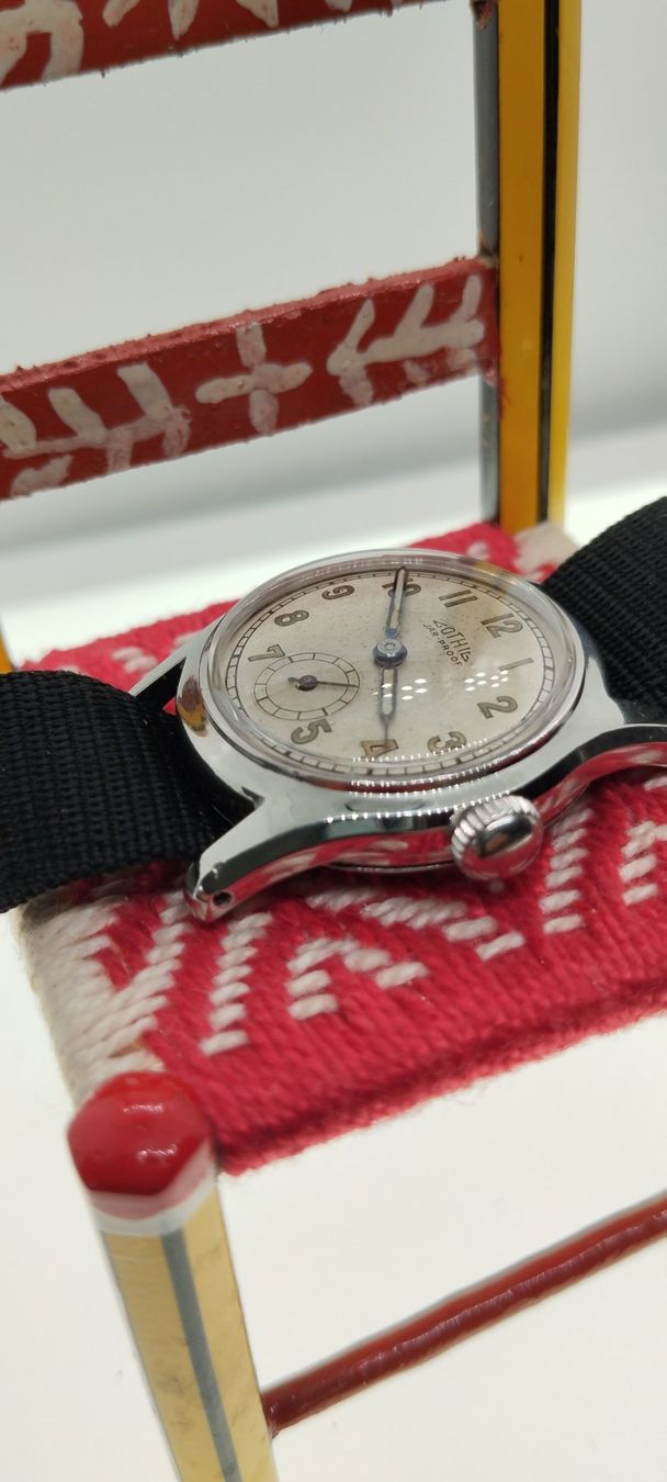 Orologi: Montre gothic années 40's – Usato da La Chaux-de-Fonds venduto da jac_9llg 4