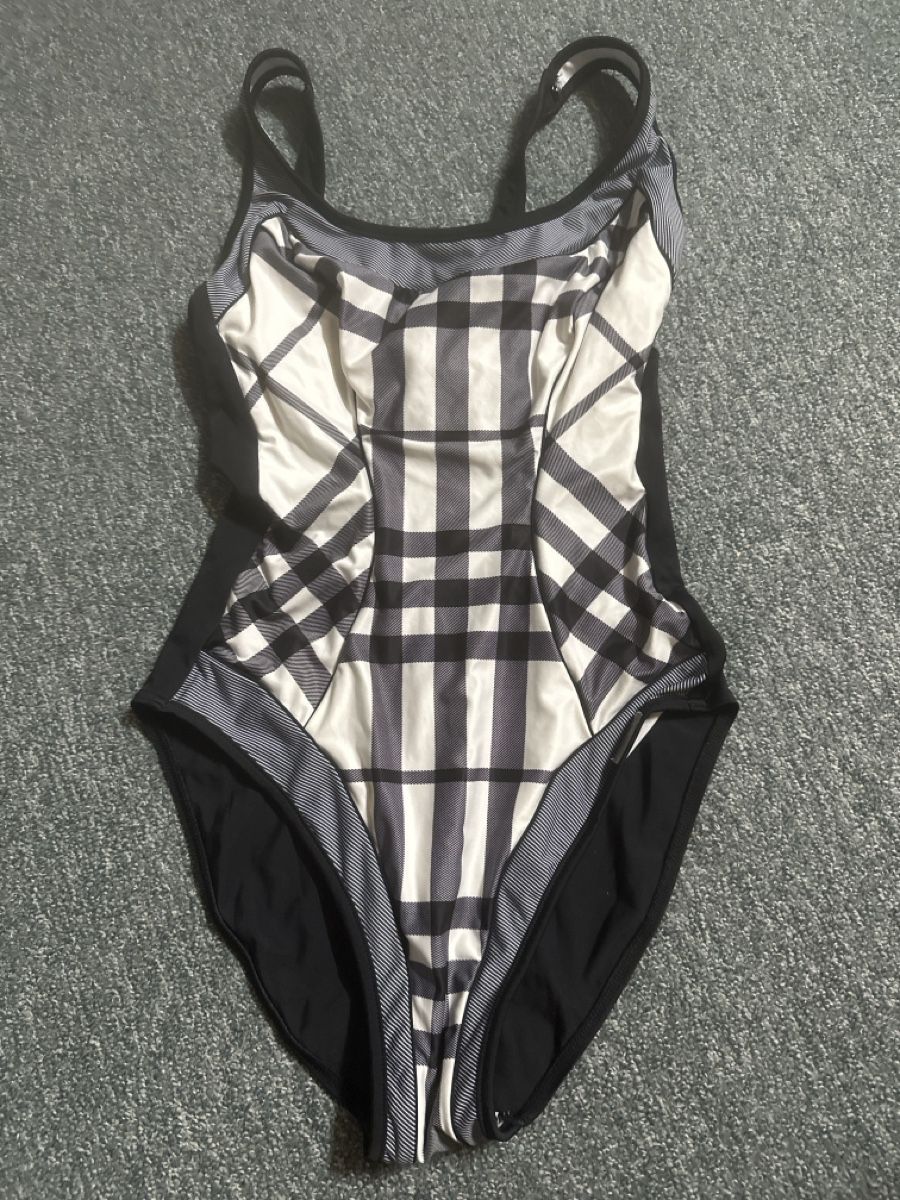 Costumi da bagno & Bikini: Badeanzug Damen Gr 40C – Nuovo (secondo la descrizione) da Baltschieder venduto da YmroBe