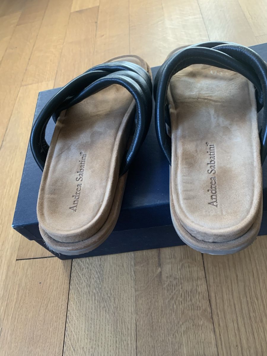 Chaussures femmes: Andrea Sabatini Sandale oder Hausschuhe – D'occasion à Luzern par vernismou 1