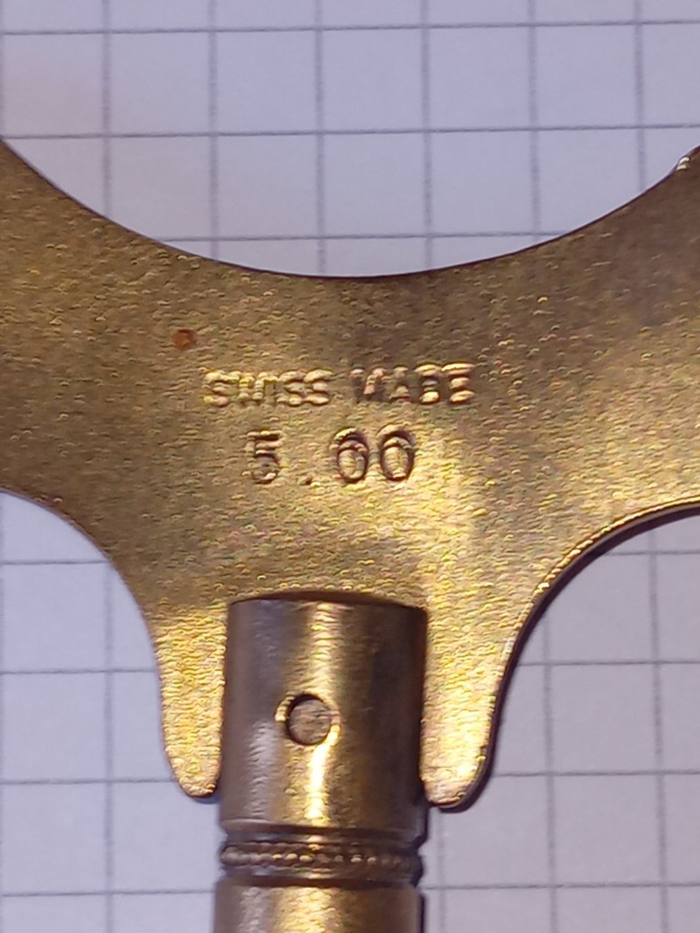Orologi da terra & Orologi da parete: Clock Winding Key SWISS MADE 5.00 – Usato da Bern venduto da This_that_other_all 2