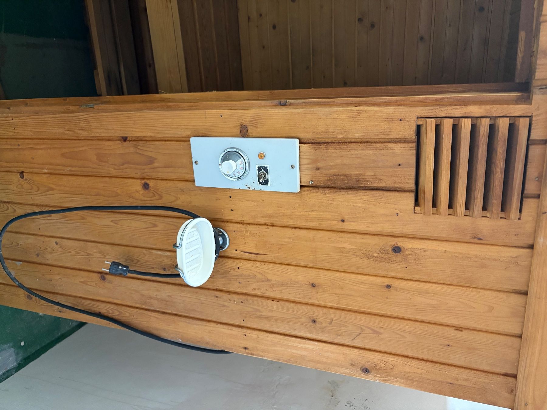 Sauna & Accessori: Sauna – Usato da Niederweningen venduto da Ukieujkona 2