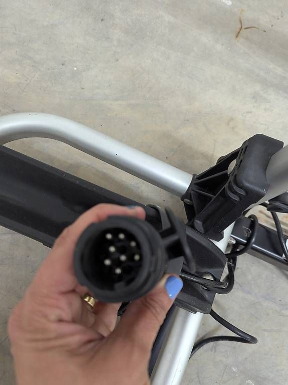 Rimorchi: Doppelfahrrad Anhänger UEBLER – Usato da Unterägeri venduto da Ilka80 4