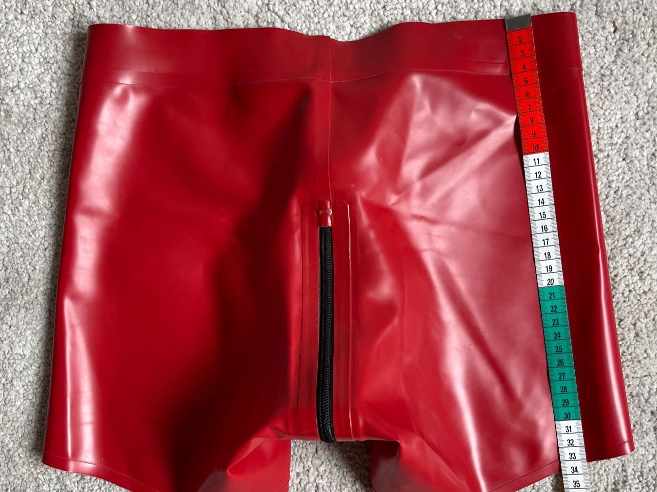 Sous-vêtements: Simon O. Latex Shorts M Chloriert – D'occasion à Romanshorn par gas_c52c 2