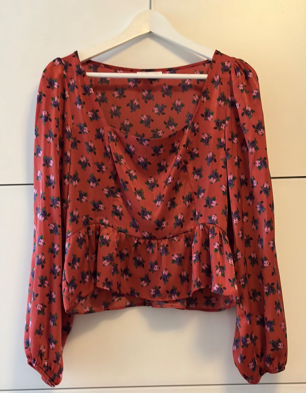 Topshop Camicette: Trendige Bluse mit Blumenmuster, Gr. 40 – Nuovo (secondo la descrizione) da Zürich venduto da Leg_elif8022
