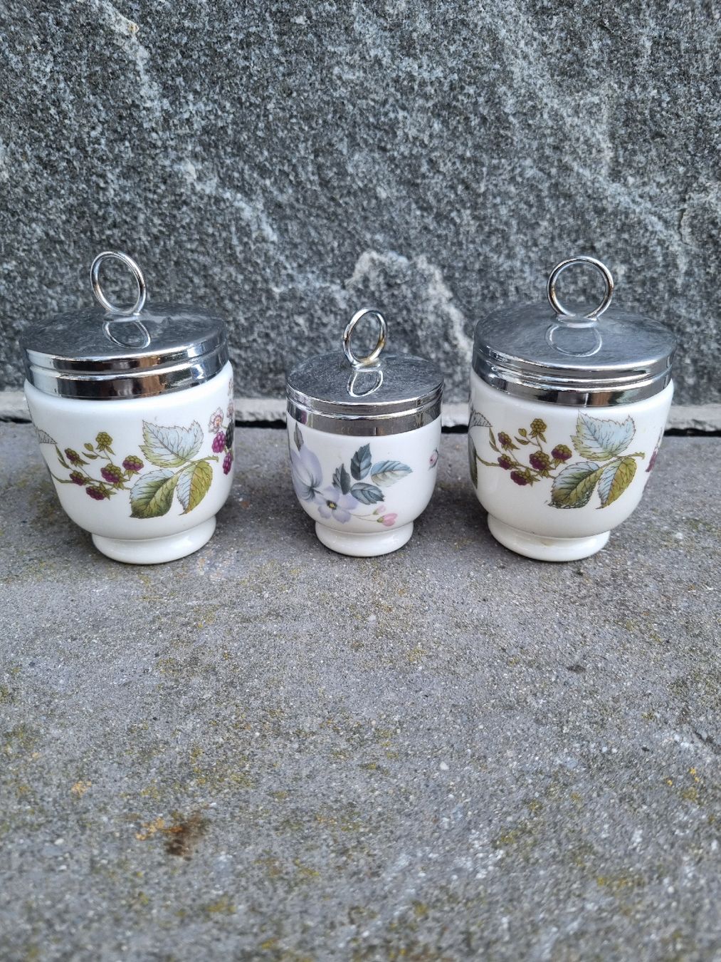 Altre Stoviglie: Eierbecher rare  England porcellane – Usato da Ostermundigen venduto da vintage60 1
