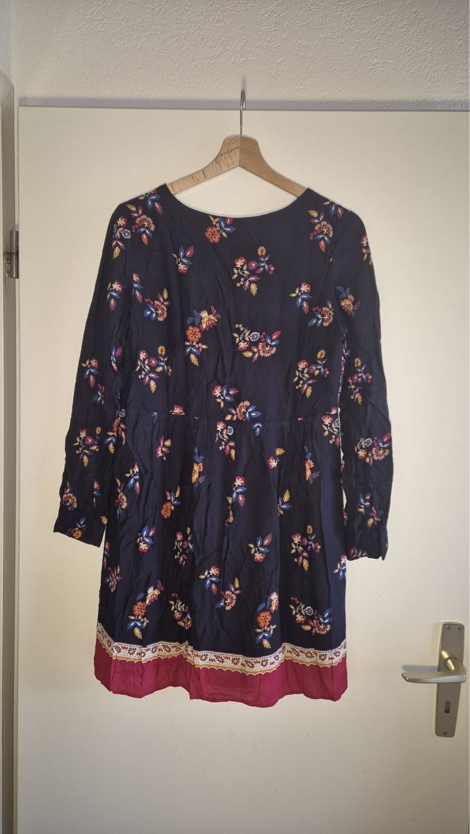 Sezane Vestiti: Robe Sézane noire, bleue et rouge, taille 36 – Usato da Épalinges venduto da lola_vp_99 2