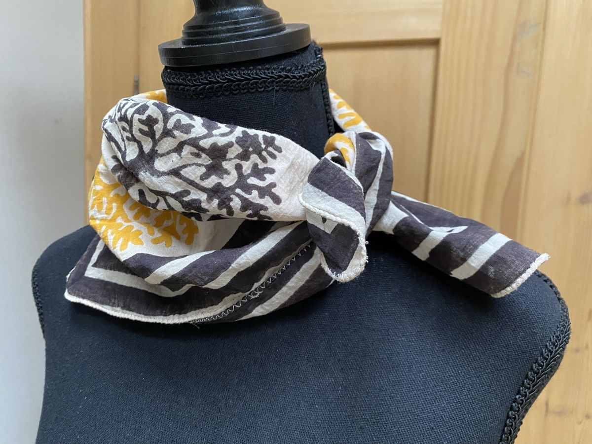 Foulard & Sciarpe: Nicki Tuch Baum Baumwolle Halst – Nuovo (secondo la descrizione) da Buochs venduto da H16 2