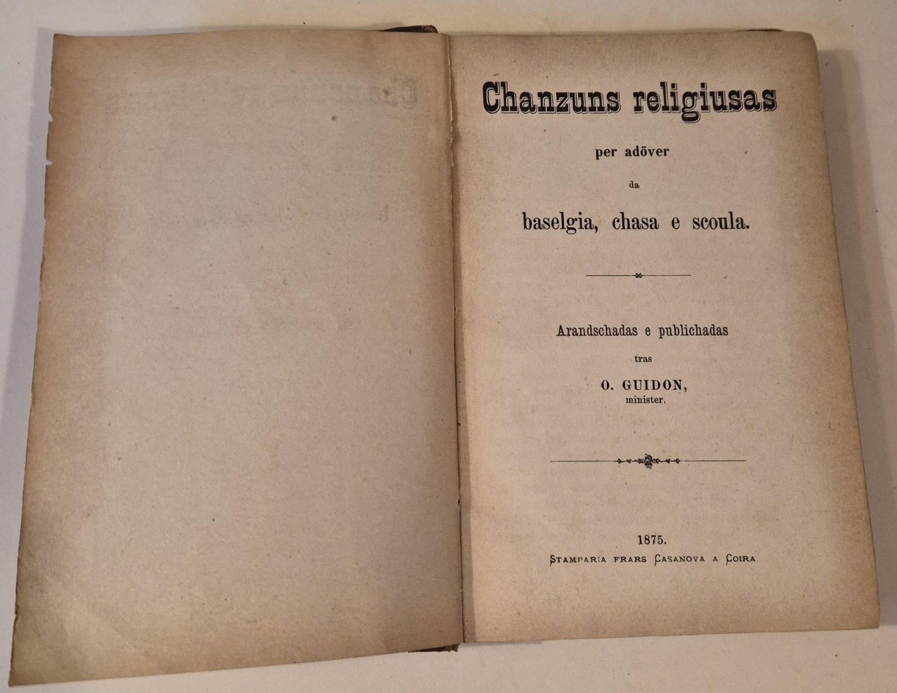 Libri: 2 antike, rätoromanschie Gesangsbücher – Usato da Basel venduto da Kurioses 2