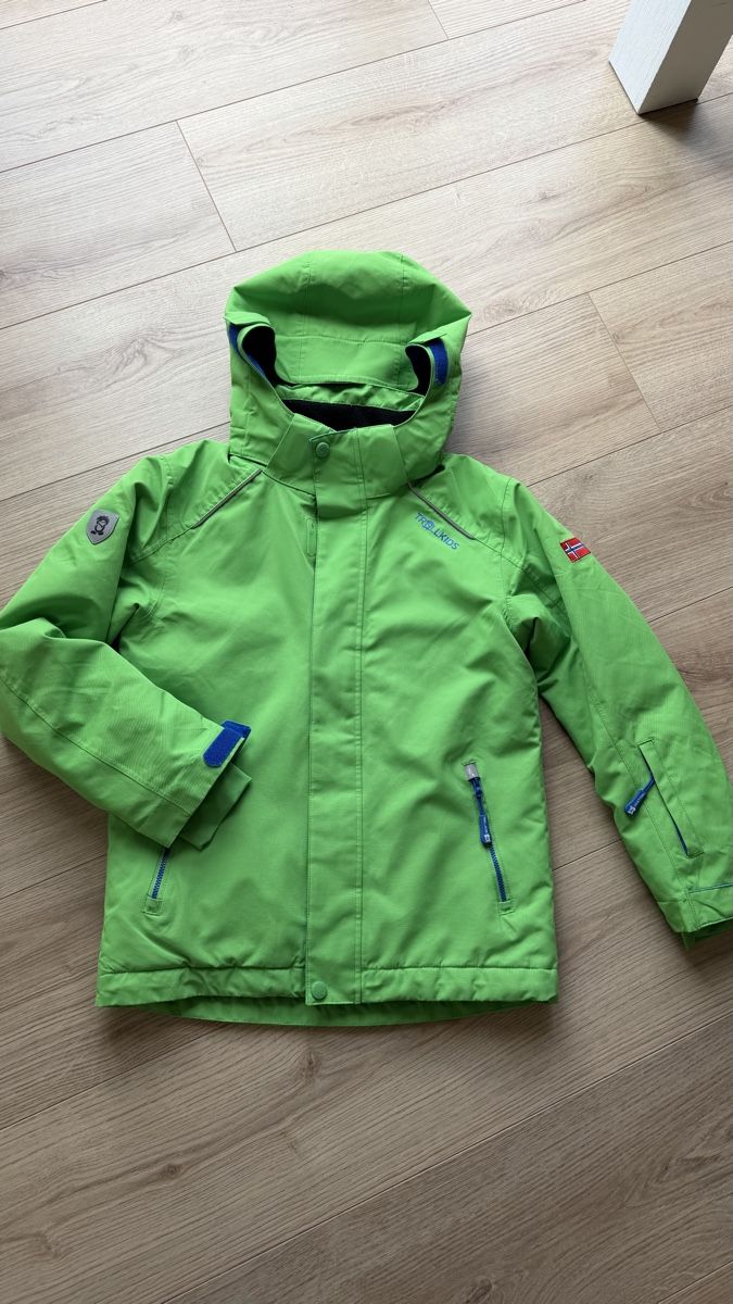 Sci: Skianzug TROLLKids gr.140 – Usato da Kriessern venduto da Kramar12 1