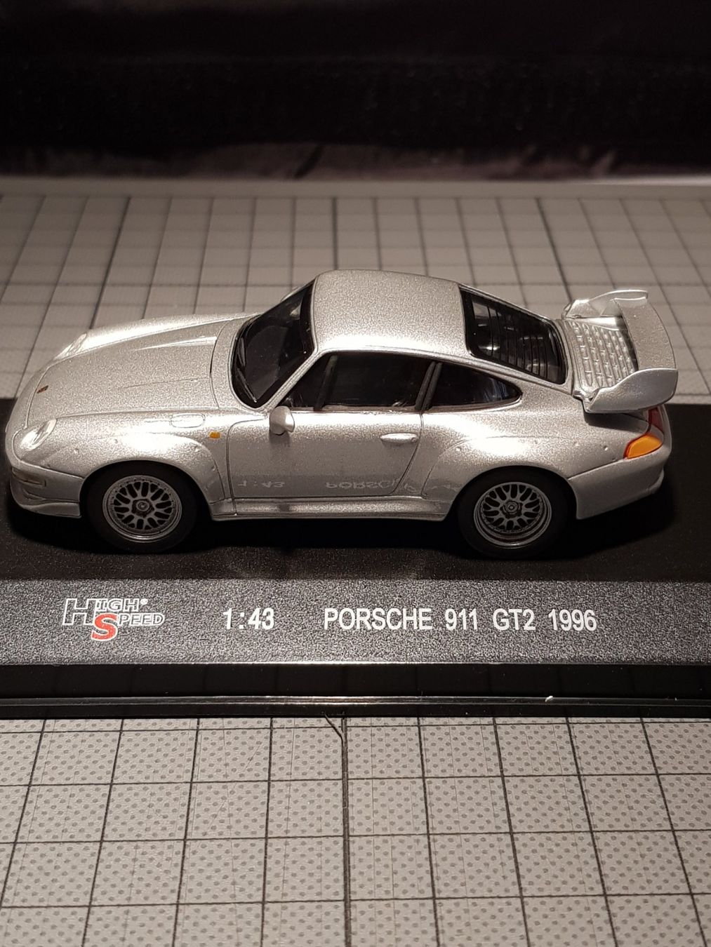 Porsche Modellautos: Porsche 911 GT2 1996 – Neu und originalverpackt aus Chézard-St-Martin von AlPat-Collections