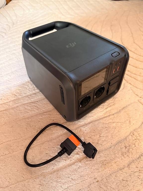 Caricabatterie: Station de charge DJI Power 500 – Usato da Aproz (Nendaz) venduto da cha_9hjd 1