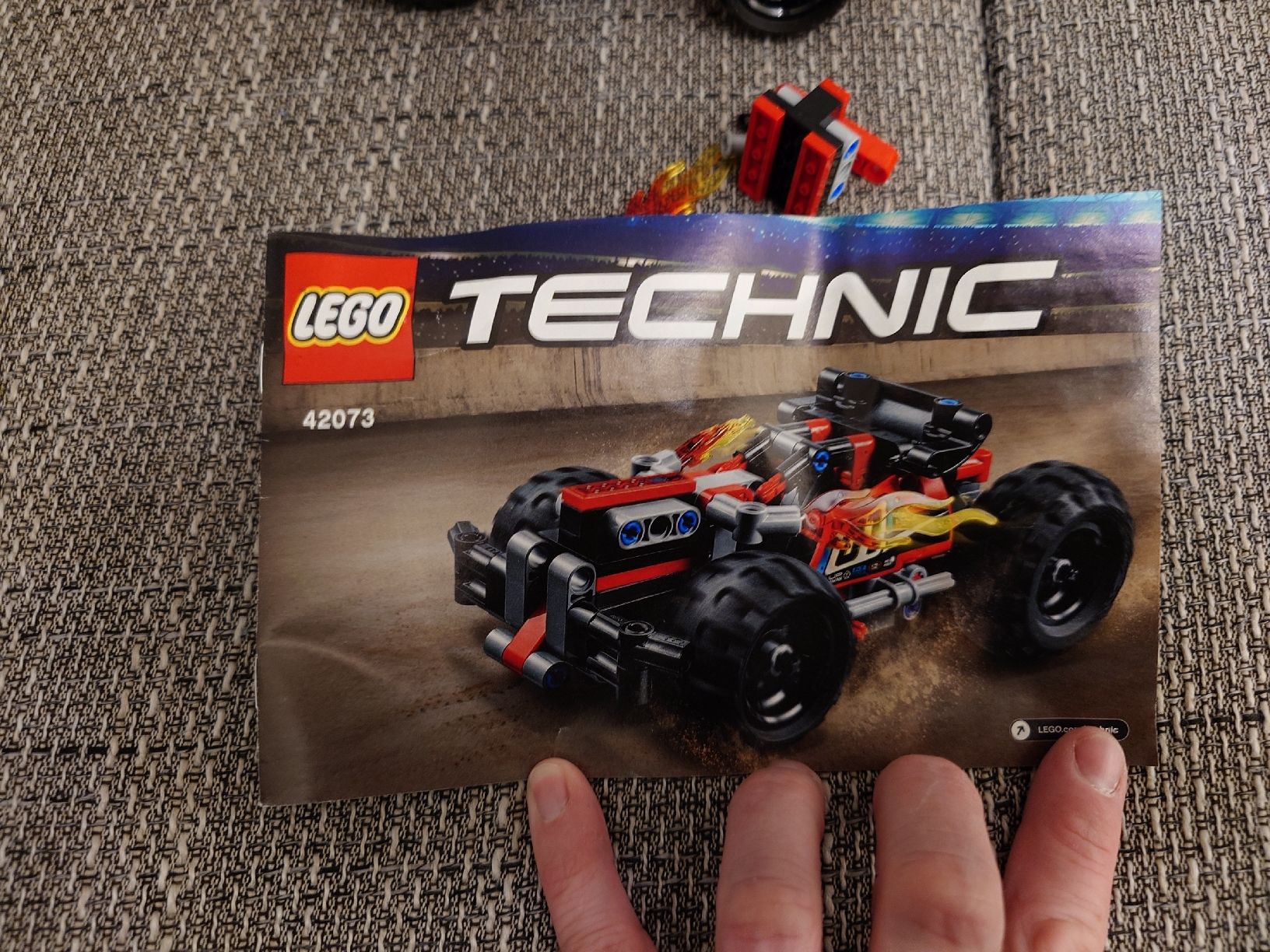 Technics Kit di costruzioni: Kiste mit Lego und Lego Technik – Usato da Bätterkinden venduto da Grooovy 1