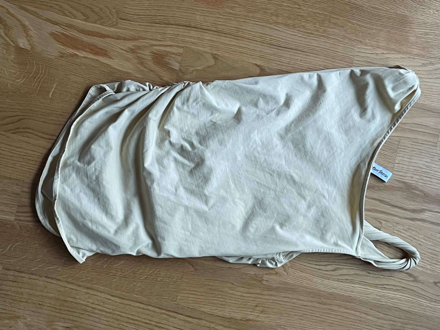 Other Stories Tops: ALLES RAUS Top asymmetrisch – Gebraucht aus Kloten von simones.thriftshop 1