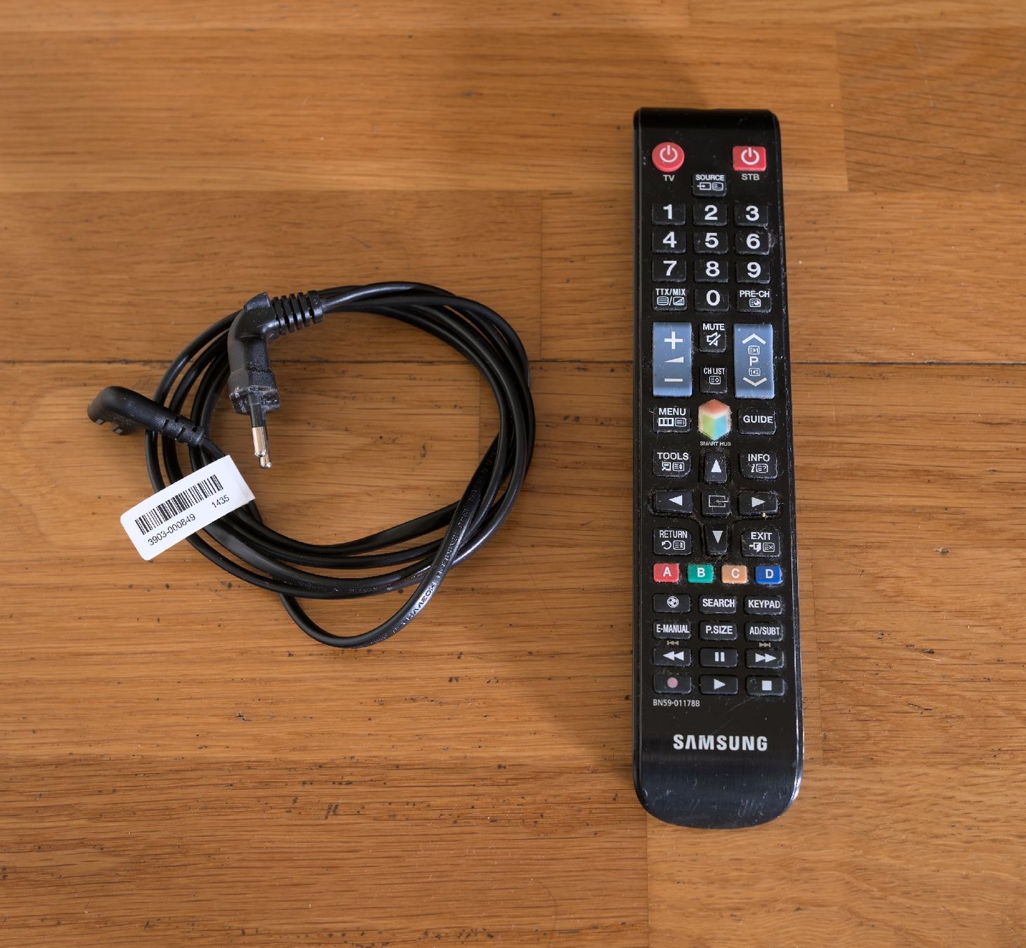 Samsung Appareils TV: Samsung UE65hu7100 – D'occasion à Basel par mry_9tr2 5
