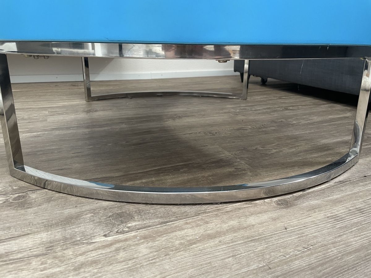 Tavoli: Couchtisch blau, Platte drehbar – Usato da Tägerig venduto da Maike4180 3