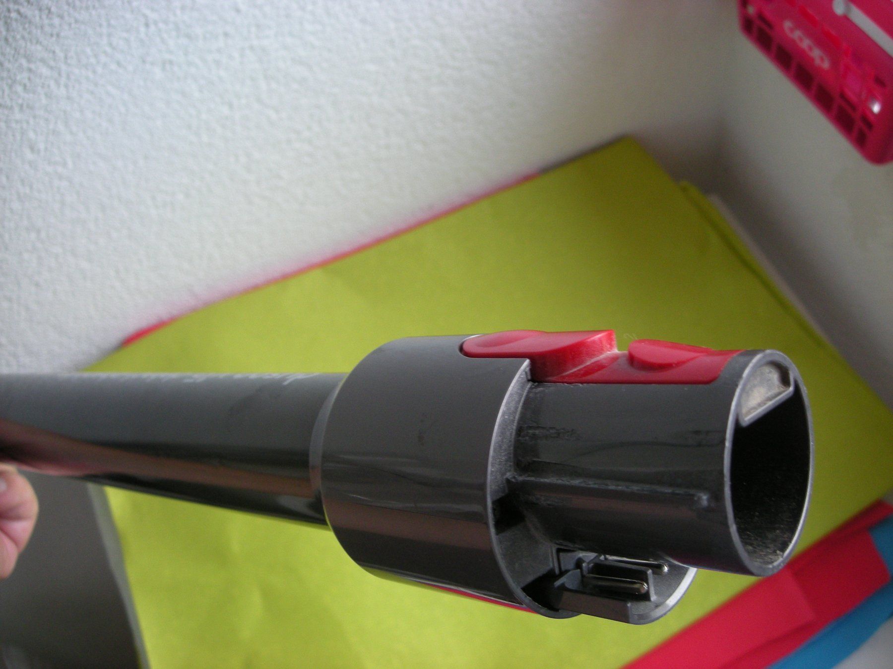 Dyson Aspirapolveri & Accessori: Dyson V-15 Akkustabsauger-Rohr – Usato da Spreitenbach venduto da Sniper8952 3