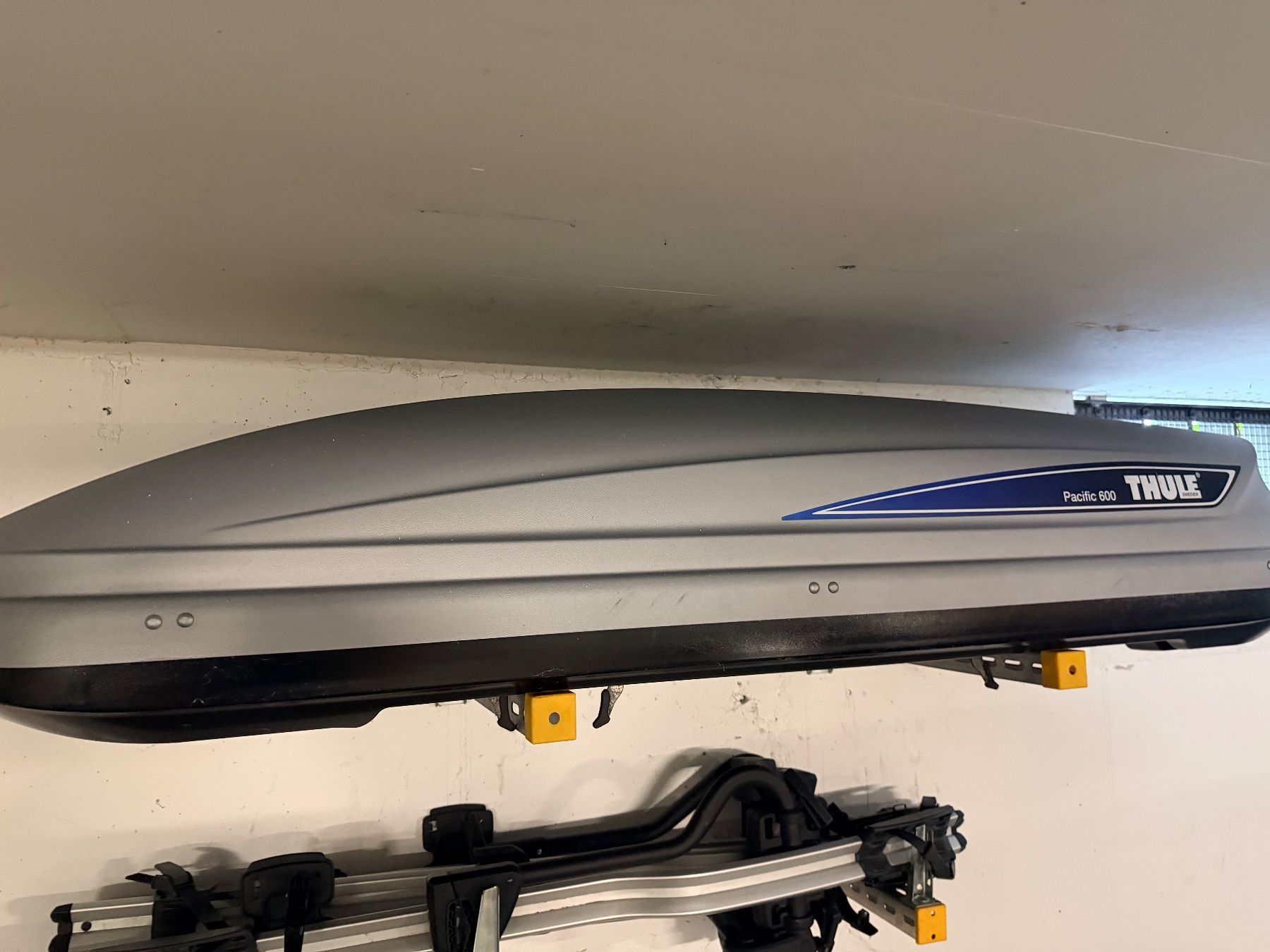 Thule Box da tetto: Thule Dachbox Pacific 600 – Usato da Oberarth venduto da Denali74 7