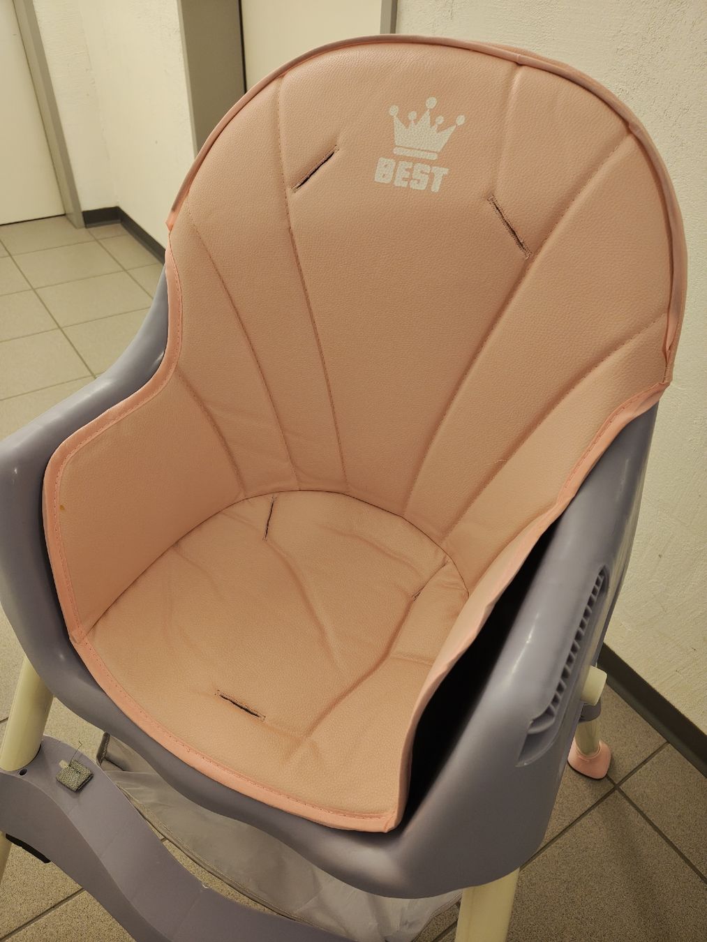 Seggioloni: Kinderhochstuhl mit Sitzverkleinerer rosa/grau – Usato da Wattwil venduto da nuz_v66l 2