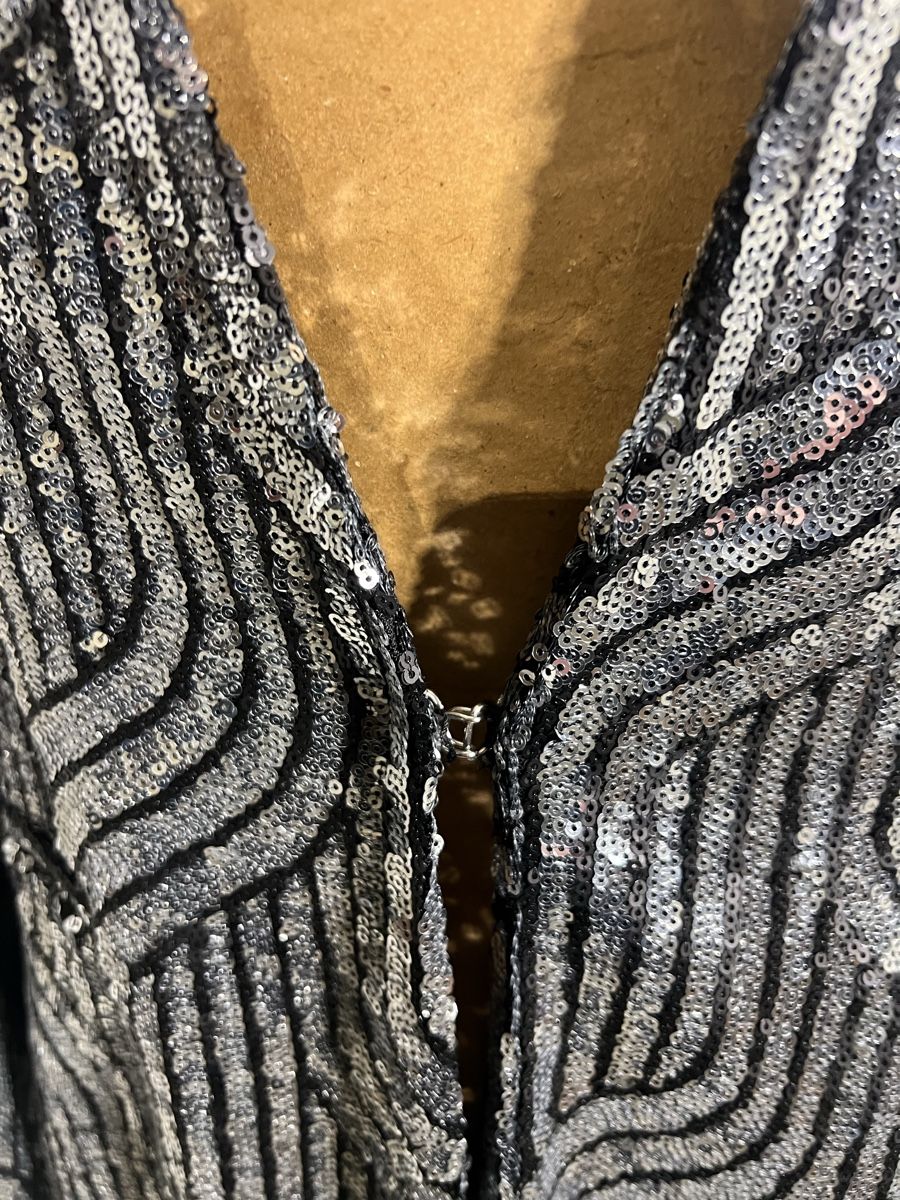 Zara Jacken: Veste pailletée Zara, taille M – Gebraucht aus St-Pierre-Clages von ste_xk6p 4