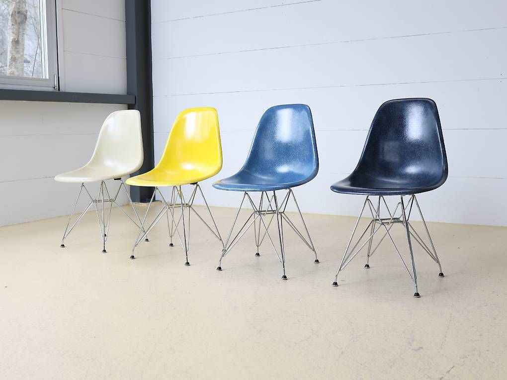 Herman Miller Sedie: Eames Fiberglas Stühle von Hermann Miller, Eiffel Base – Usato da Meinisberg venduto da atelier_TILIJA
