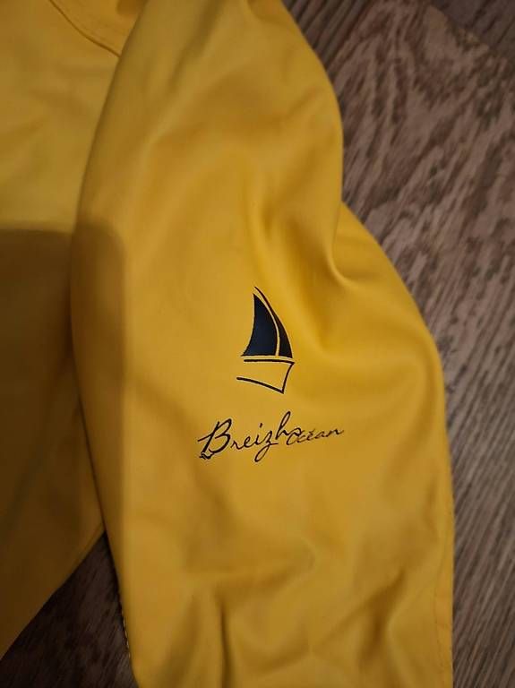 Giacche & Cappotti: schöne Regenjacke Gr 86 – Usato da Liestal venduto da Robalani 2