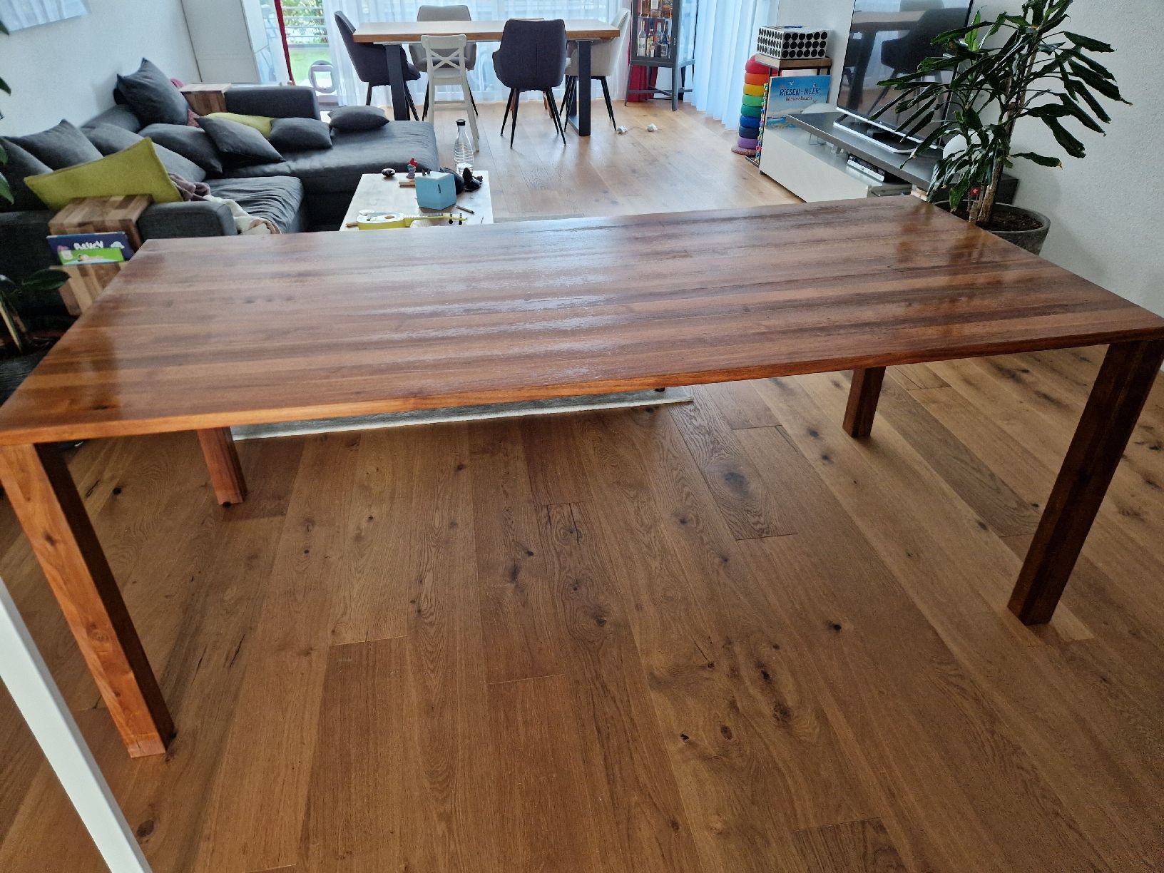 Tische: Esstisch massiv 200x90 cm – Gebraucht aus Horw von 369reto 1