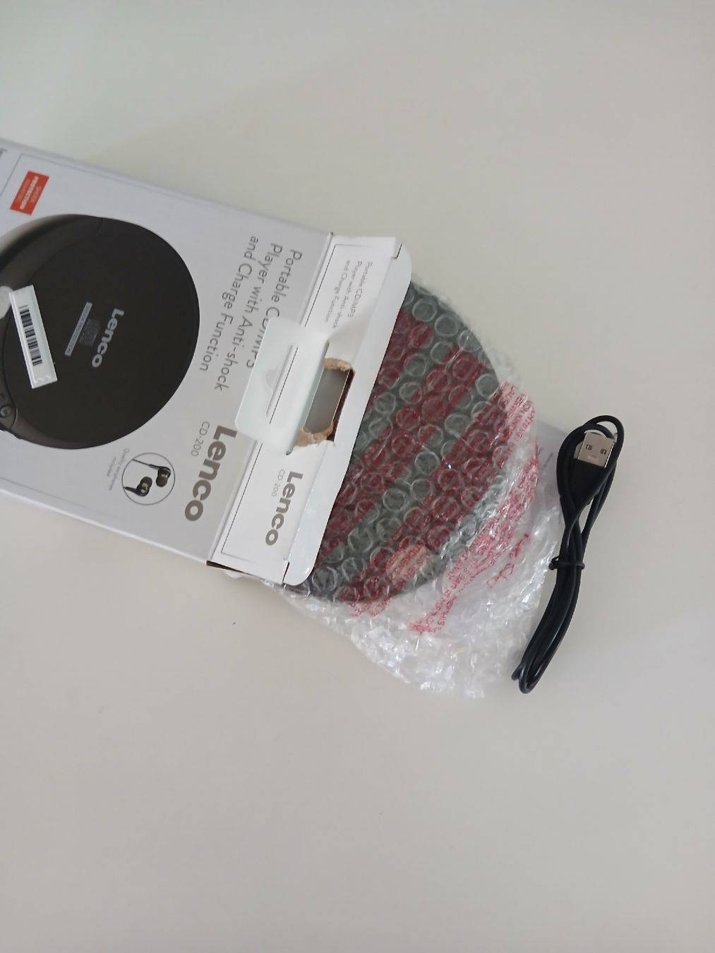 Lenco Audio- & Mediensysteme: Lenco CD-200 tragbarer CD/MP3 Player neuwertig – Neu (gemäss Beschreibung) aus Berikon von pil_thm8 1