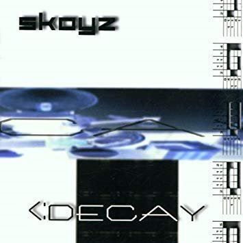 CDs: Skoyz - Decay – Gebraucht aus Uzwil von visions77
