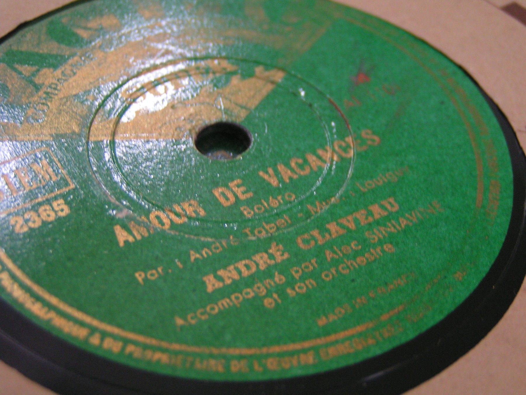 Dischi in vinile: DISQUES 78 TOURS – Usato da Lausanne venduto da Leag