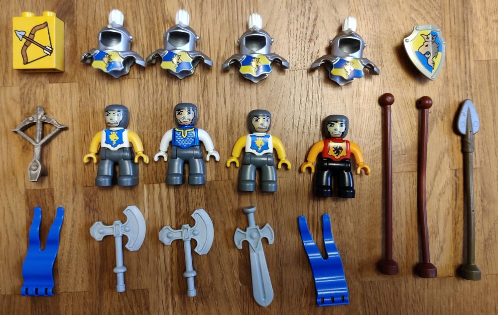 Duplo Ritter mit Ausrüstung (Gebraucht) in Bürglen TG für CHF 6 – mit ...