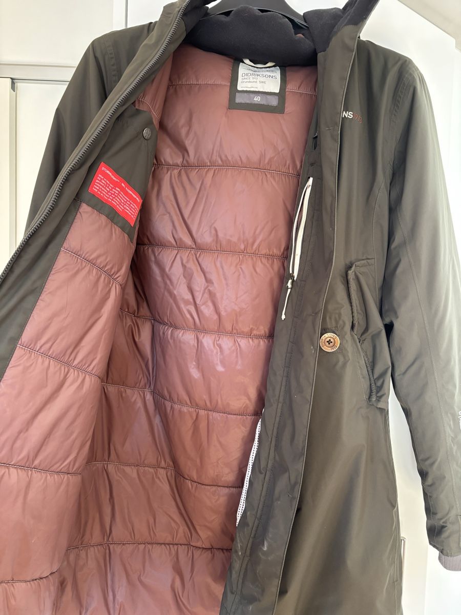 Didriksons Cappotti: Didriksons Wintermantel, Grösse 40 – Nuovo (secondo la descrizione) da Winterthur venduto da sanneagasi 2