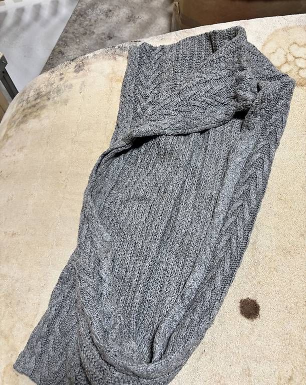 Foulards, Tücher & Schals: Écharpe  – Gebraucht aus Lausanne von Mbama23 1