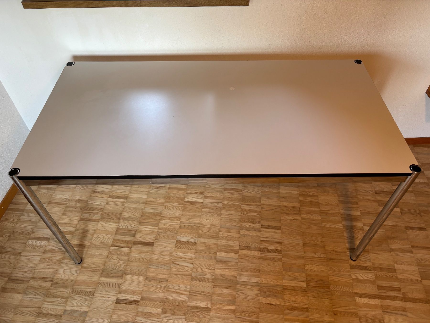 USM Bureaux: USM Haller Schreibtisch – D'occasion à Feldbach par Olive1 3